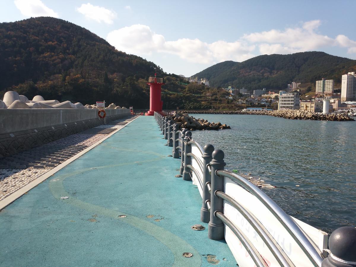 Geoje Jangseungpo Lighthouse Hotel Sodong Exterior foto