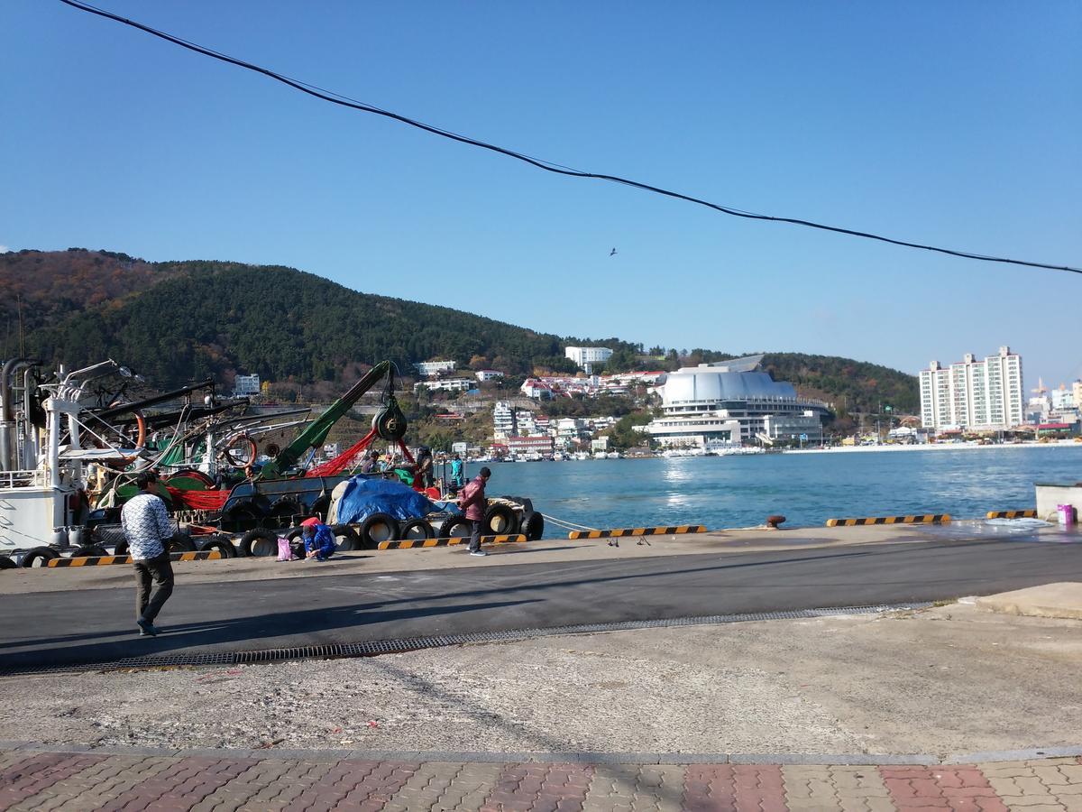 Geoje Jangseungpo Lighthouse Hotel Sodong Exterior foto