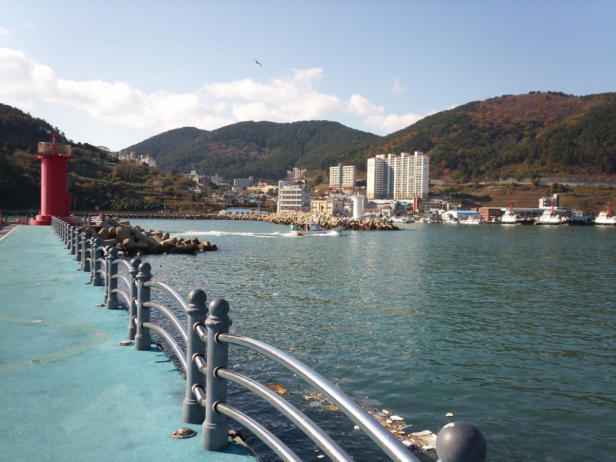 Geoje Jangseungpo Lighthouse Hotel Sodong Exterior foto