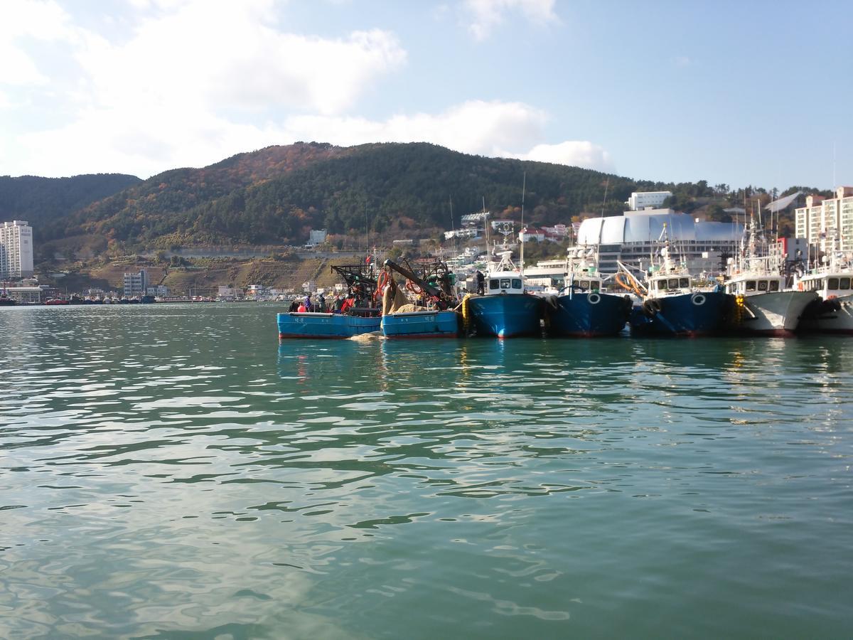 Geoje Jangseungpo Lighthouse Hotel Sodong Exterior foto